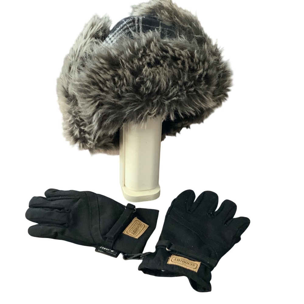 Fur Trapper Hat and‎ a pair of Schmidt Thinsulate Gloves
